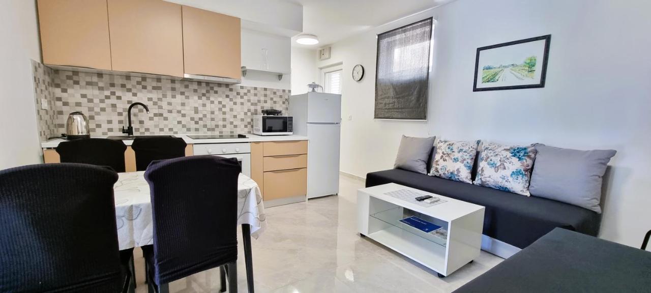 Apartment Tonci Novalja Exteriér fotografie